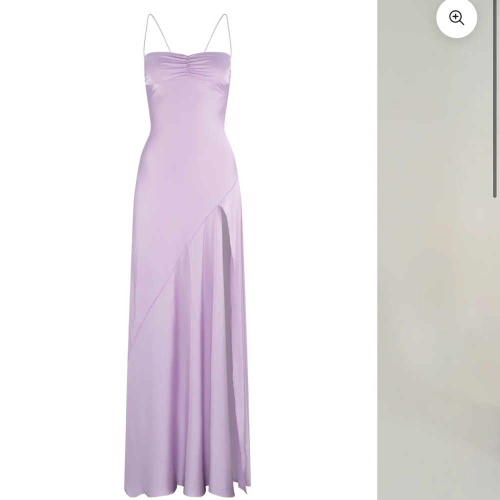 Chic Strapless Lavender Dress